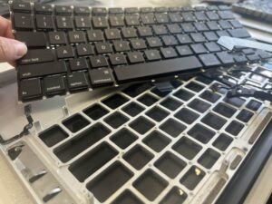 Thay bàn phím Macbook tại Đà Nẵng uy tín, lấy ngay trong 30 phút