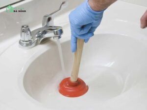 Mẹo thông bồn rửa chén hiệu quả 100% ngay tại nhà